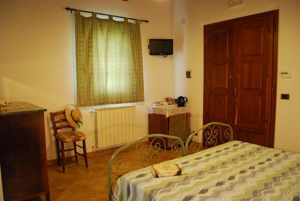 Гостьовий будинок Agriturismo Sant' Ansano Кастільйоне-д'Орчія Номер фото